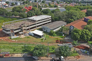 Com investimento de R$ 11,6 milhões, UEM retoma obra de bloco em Umuarama