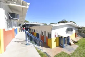 Escola Municipal Manoel Bandeira é entregue totalmente reformada em Umuarama