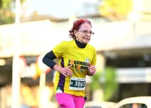 Aos 74 anos, umuaramense conquista o 1º lugar na Meia Maratona de Maringá