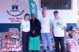 Campanha do Sicoob arrecada quatro toneladas de alimentos para a Casa Dona Maria da Sopa