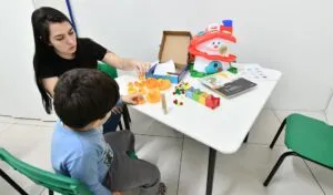 Instituto presta atendimento modelo para autistas e ampliará oferta de vagas em Umuarama