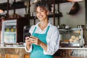 Parceria entre Sicoob e Sebrae deve liberar R$ 5 bilhões em crédito para empresários