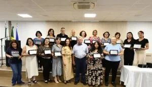 Servidores que se aposentaram são homenageados em Umuarama