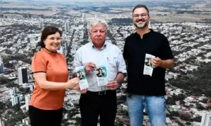 Projeto que visa atender mulheres em vulnerabilidade é apresentado ao prefeito de Umuarama