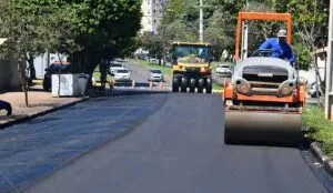 Umuarama revitaliza trecho da avenida Dr. Ângelo Moreira da Fonseca