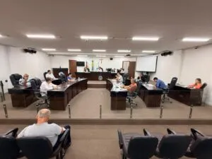 Câmara de Umuarama aprova projeto que amplia funções de gestão pública